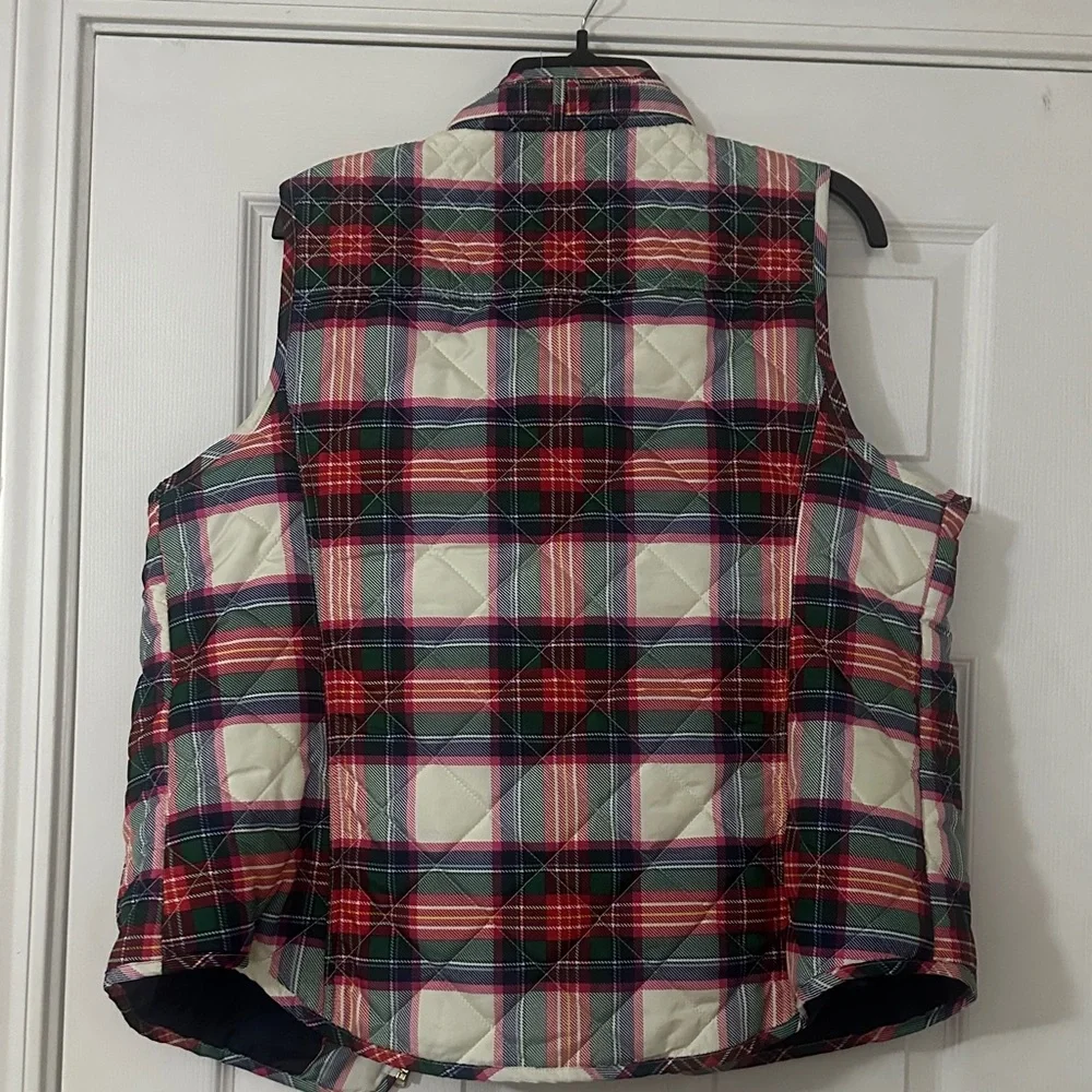 Crown & Ivy Multicolor Plaid Vest - Picture 3 of 3